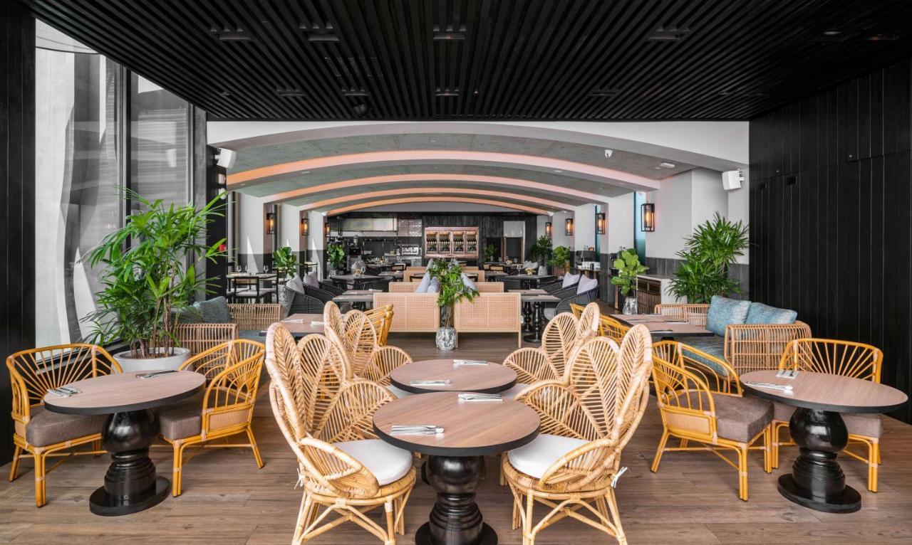 סינגפור The Outpost Hotel Sentosa By Far East Hospitality (Adults Only) מראה חיצוני תמונה The lounge at the airport